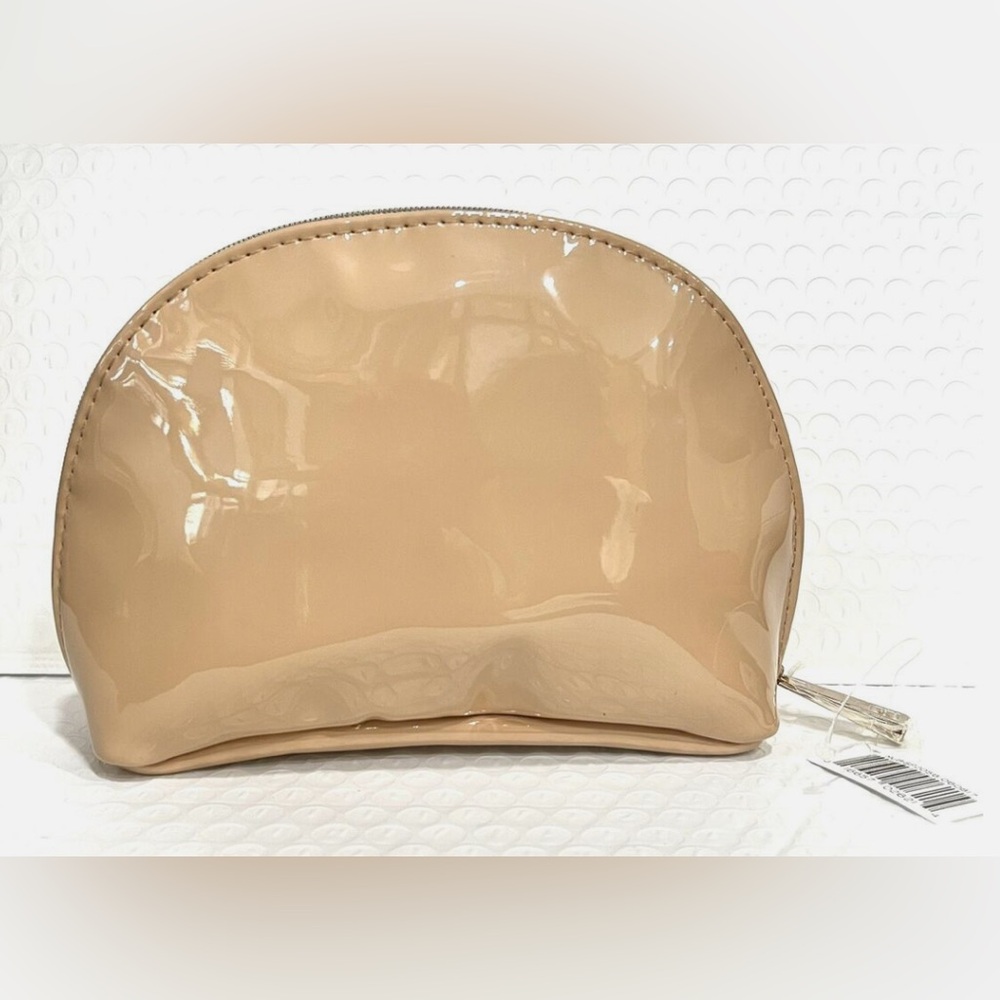 MARC JACOBS Beige Cosmetic Toiletry MAKEUP Case Bag Pouch Beige Cosmetic Bag NWT